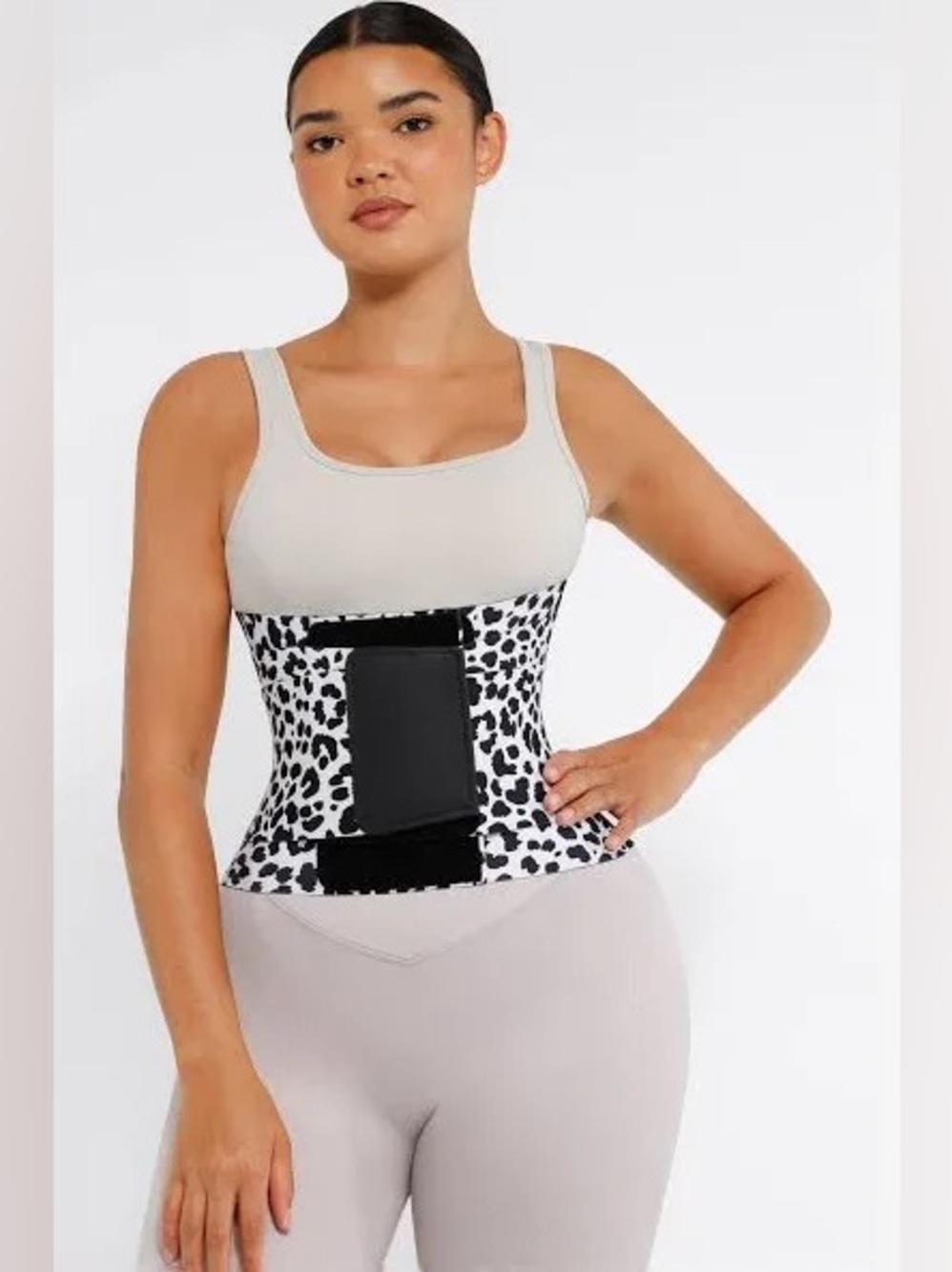 FEELINGIRL TUMMY CONTROL ADJUSTABLE WAIST TRAINER NWOT
MEDIUM